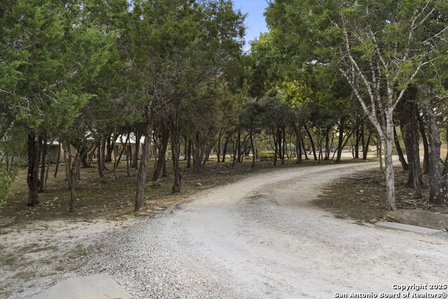 Image 50 of 60 For 121 Saddle View