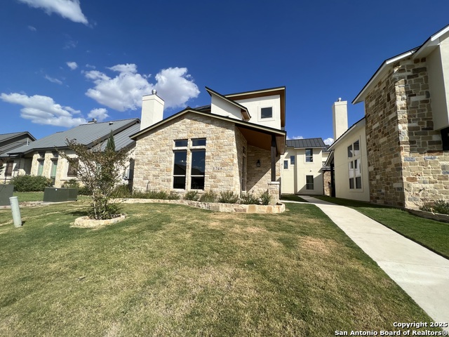 1704 Gruene Vineyard