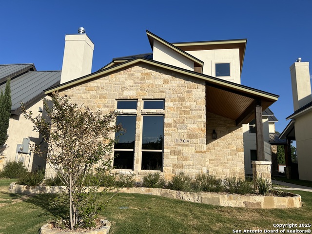 Image 2 of 28 For 1704 Gruene Vineyard