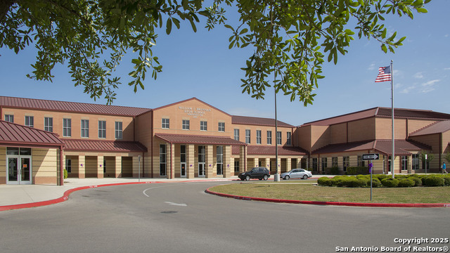 Image 14 of 16 For 12905 Gilmore Bend