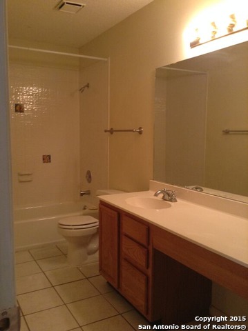 Listing photo id 3 for 16703 Coral Glade