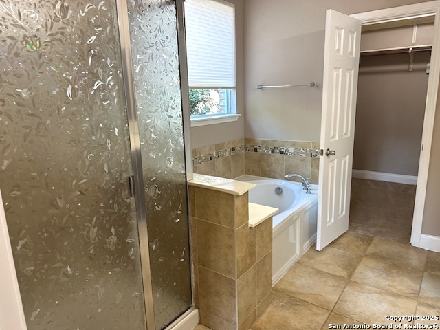 Listing photo id 20 for 3215 Highline