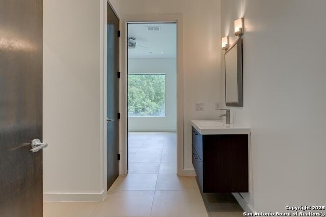 Listing photo id 14 for 119 Marcia  