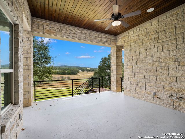 Image 37 of 57 For 34744 Casita Creek