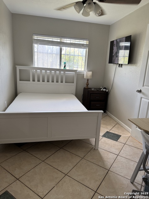 Listing photo id 8 for 1240 Rice Rd