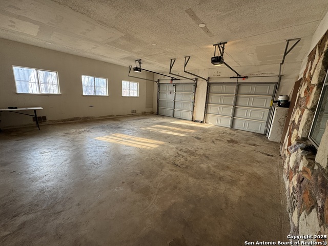 Listing photo id 43 for 1240 Rice Rd