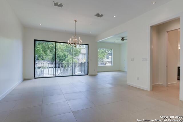 Listing photo id 8 for 119 Marcia