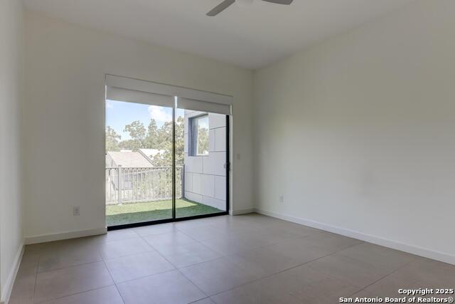 Listing photo id 24 for 119 Marcia