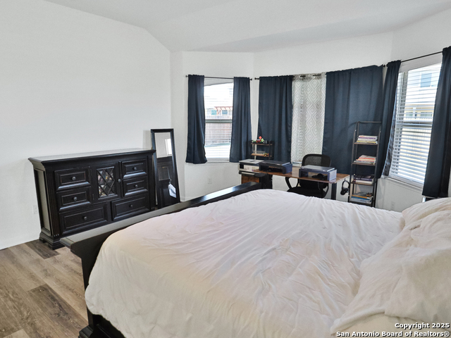 Image 16 of 30 For 8443 Meadow Plains