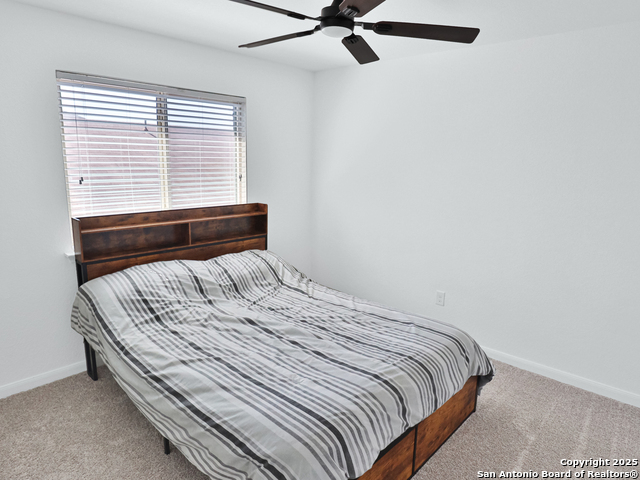 Image 19 of 30 For 8443 Meadow Plains