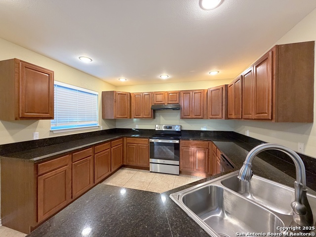 Image 11 of 30 For 849 Scenic Hills