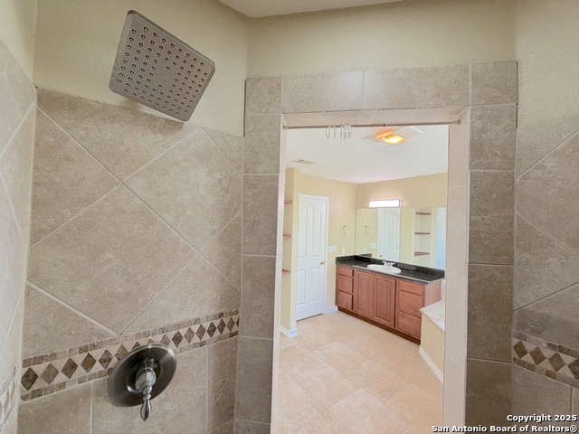 Image 18 of 30 For 849 Scenic Hills