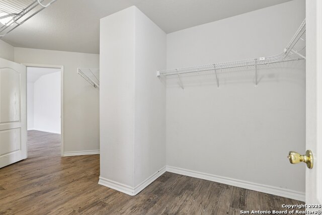 Image 26 of 51 For 26118 Meadowlark Bay