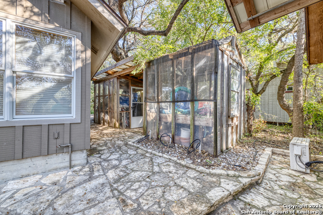 Image 17 of 57 For 416 Cold Spring River