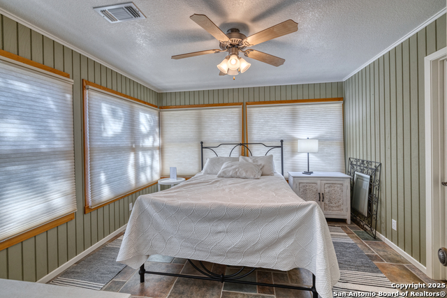 Image 34 of 57 For 416 Cold Spring River