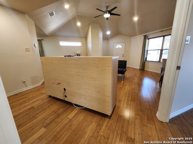 Image 14 of 50 For 7535 Linkside