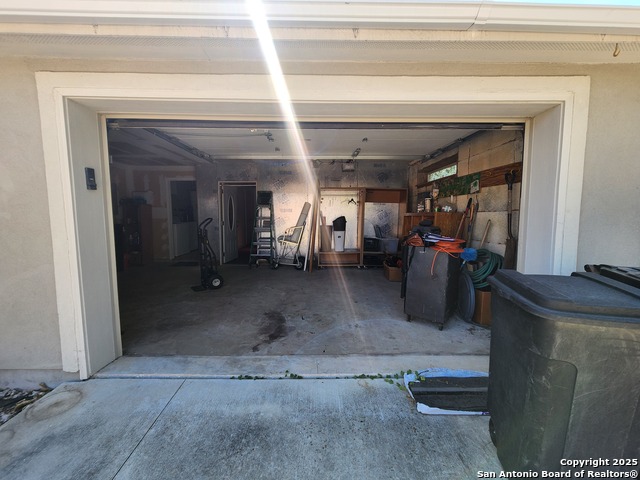 Image 41 of 50 For 7535 Linkside