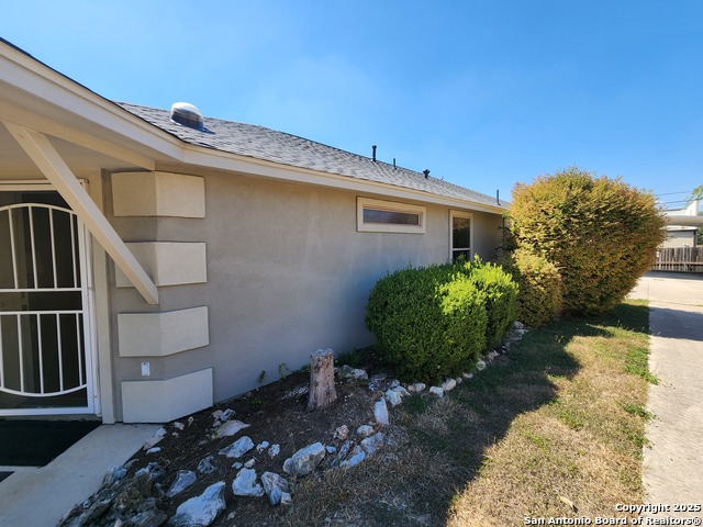 Image 46 of 50 For 7535 Linkside