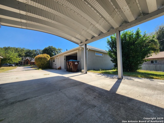 Image 49 of 50 For 7535 Linkside