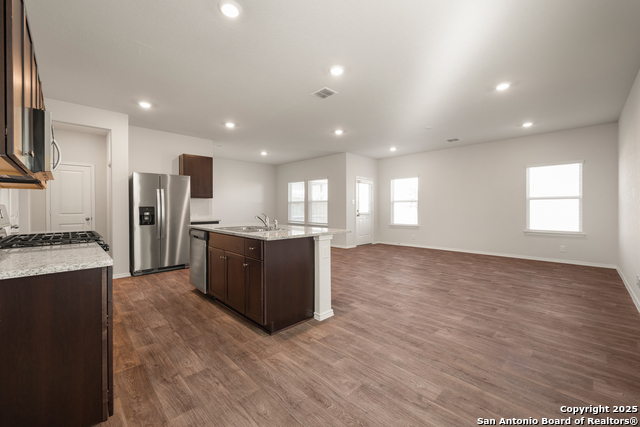 Image 2 of 18 For 120 Chipping