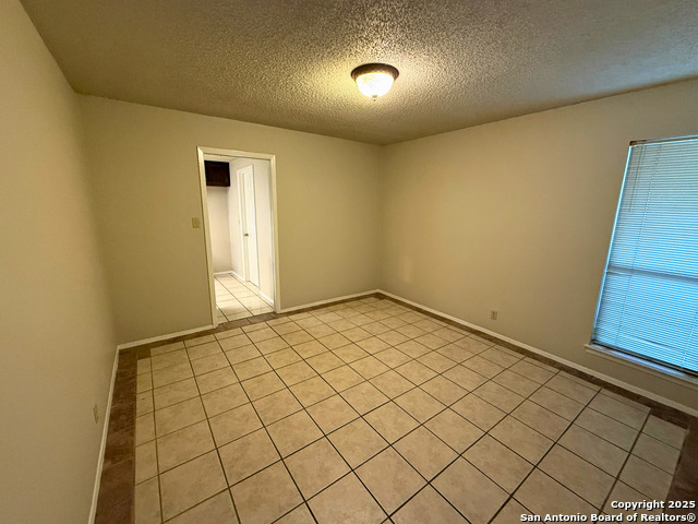 Image 5 of 24 For 5127 Timber Trace