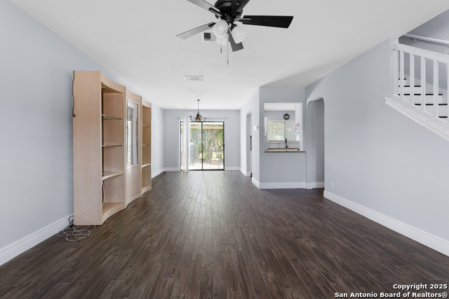 Listing photo id 9 for 12811 Huntsman Lake Dr