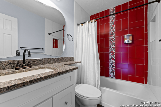 Listing photo id 20 for 12811 Huntsman Lake Dr