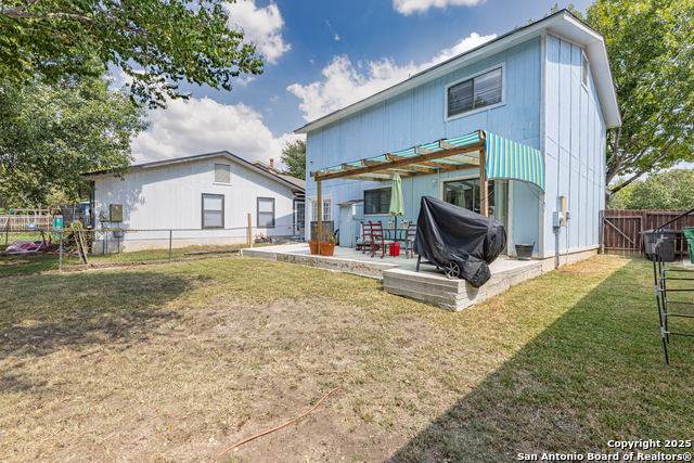 Listing photo id 30 for 12811 Huntsman Lake Dr