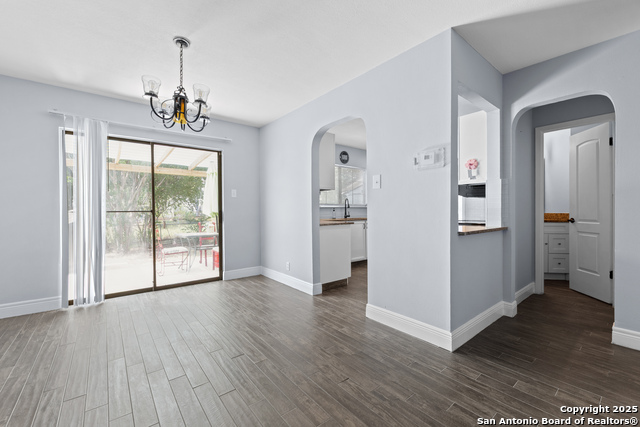 Listing photo id 2 for 12811 Huntsman Lake Dr