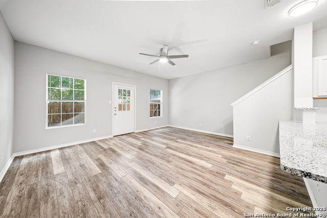 Image 8 of 21 For 7806 Kingsbury Wood 2