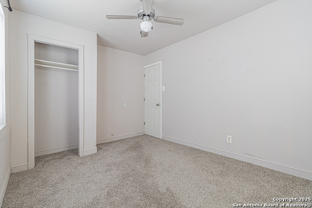 Image 17 of 23 For 442 41st St Sw