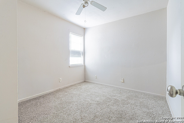 Image 19 of 23 For 442 41st St Sw