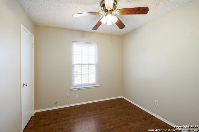 Image 10 of 16 For 638 Hood