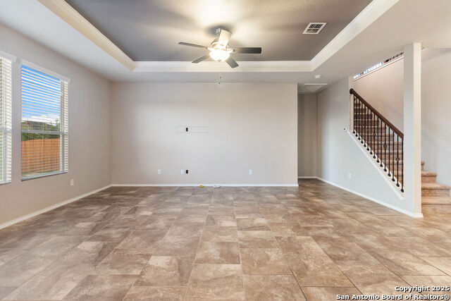 Image 6 of 20 For 730 Trinity Star