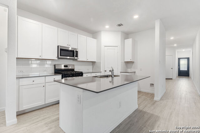 Image 11 of 17 For 31964 Native Sun Road