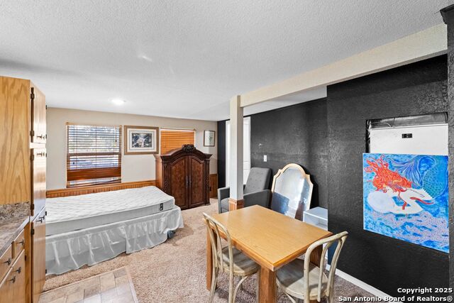 Image 16 of 30 For 626 Flintstone Dr