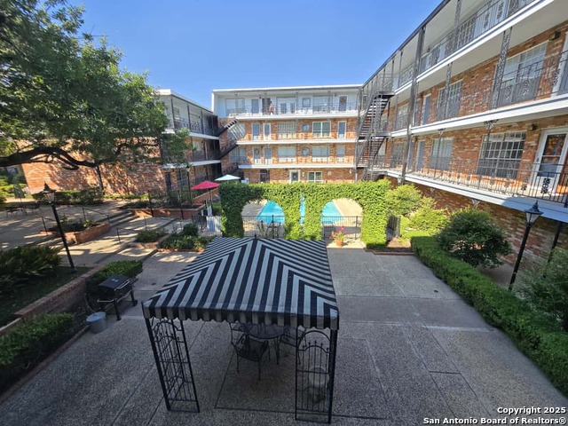 Image 21 of 26 For 8401 New Braunfels N 106a