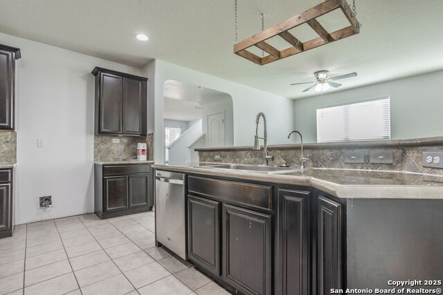 Image 9 of 35 For 6538 Wind Trce