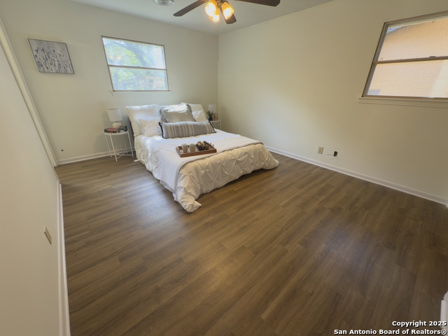 Listing photo id 16 for 11022 Dreamland