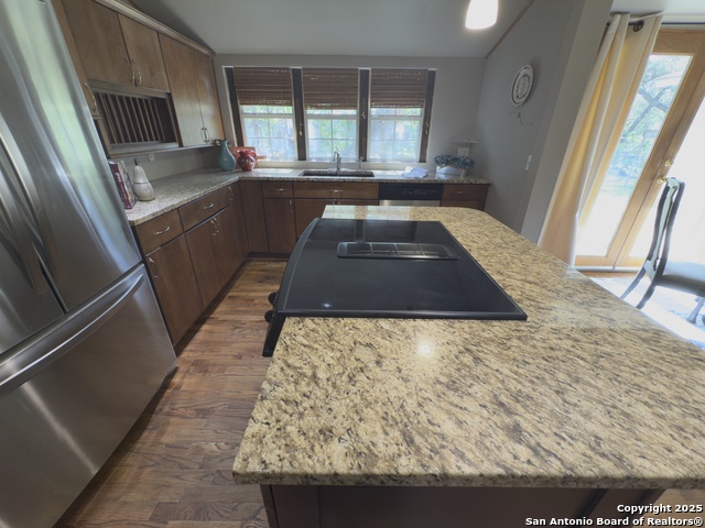 Listing photo id 2 for 11022 Dreamland