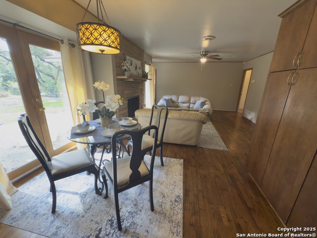 Listing photo id 5 for 11022 Dreamland