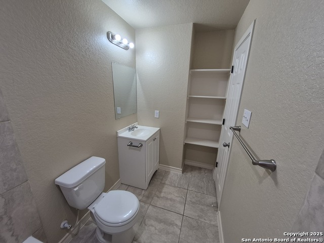 Image 39 of 40 For 7315 Colina Way  103