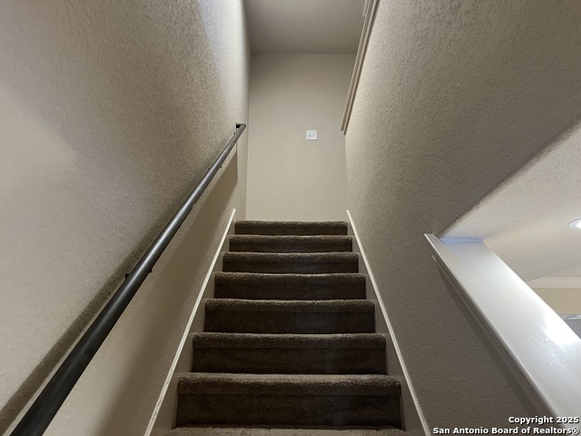 Image 11 of 26 For 6846 Lakeview Dr.  102