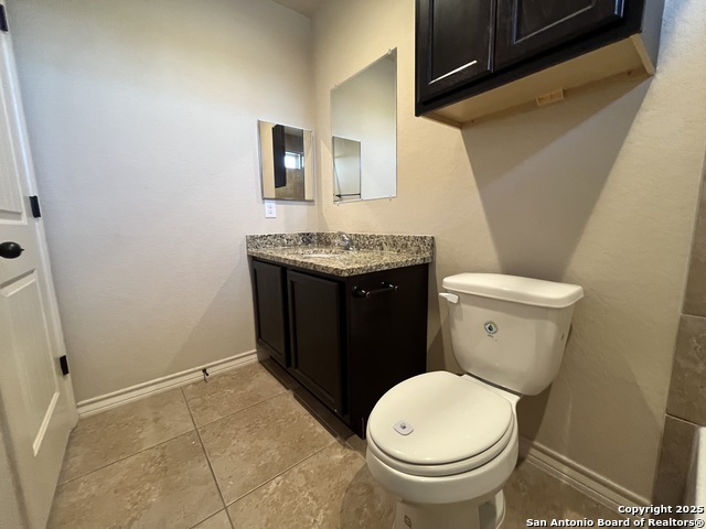 Image 18 of 26 For 6846 Lakeview Dr.  102