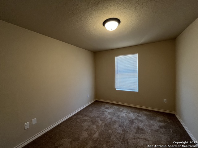 Image 19 of 26 For 6846 Lakeview Dr.  102