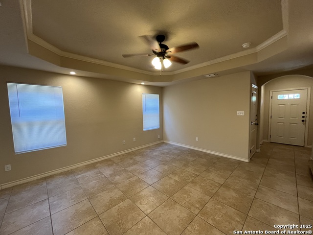 Image 5 of 26 For 6846 Lakeview Dr.  102