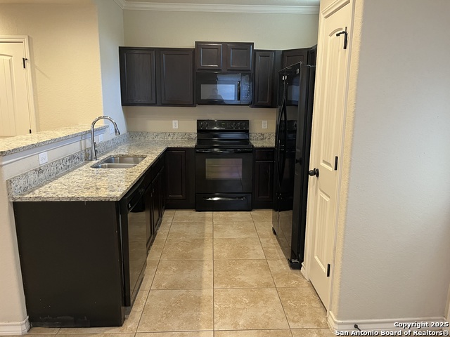 Image 8 of 26 For 6846 Lakeview Dr.  102