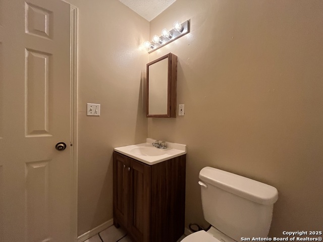 Image 22 of 22 For 5619 Lakebend West  B