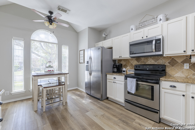 Image 11 of 39 For 1109 Arbor Dawn