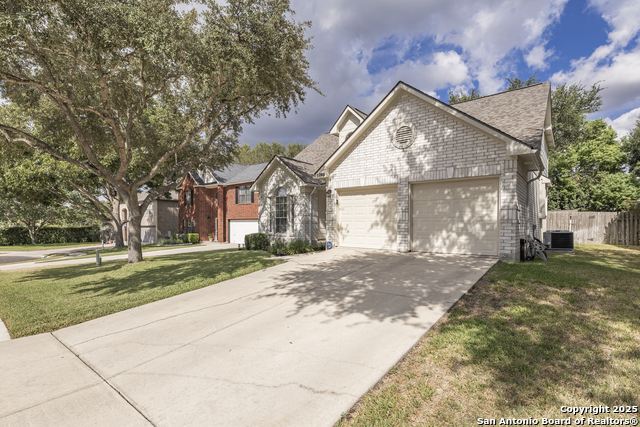 Image 3 of 39 For 1109 Arbor Dawn